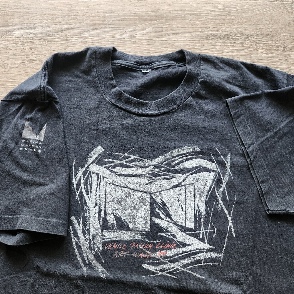 90s Venice Family Clinic Art Walk Faded Tshirt